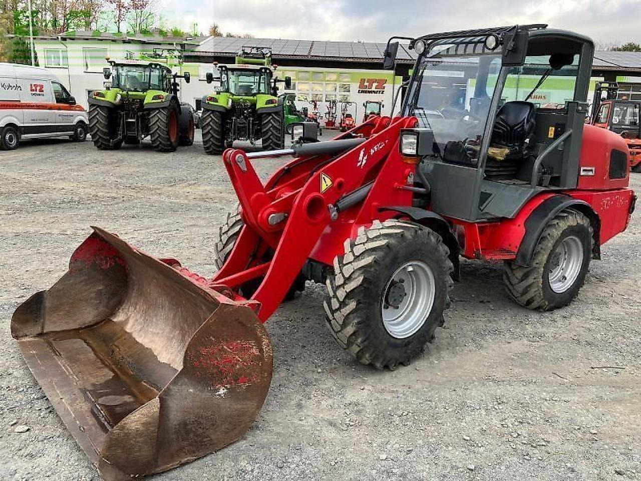 Weidemann gebr. 3070 cx 60 hoflader - Mini bager: slika 2 Weidemann gebr. 3070 cx 60 hoflader - Mini bager: slika 2