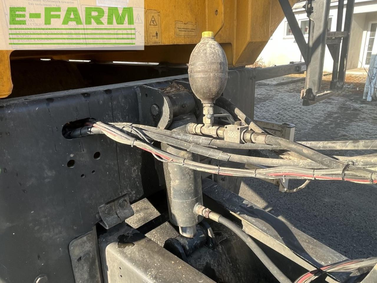 Traktorska prikolica za farmu/ Kiper Wielton prc2hp: slika 10