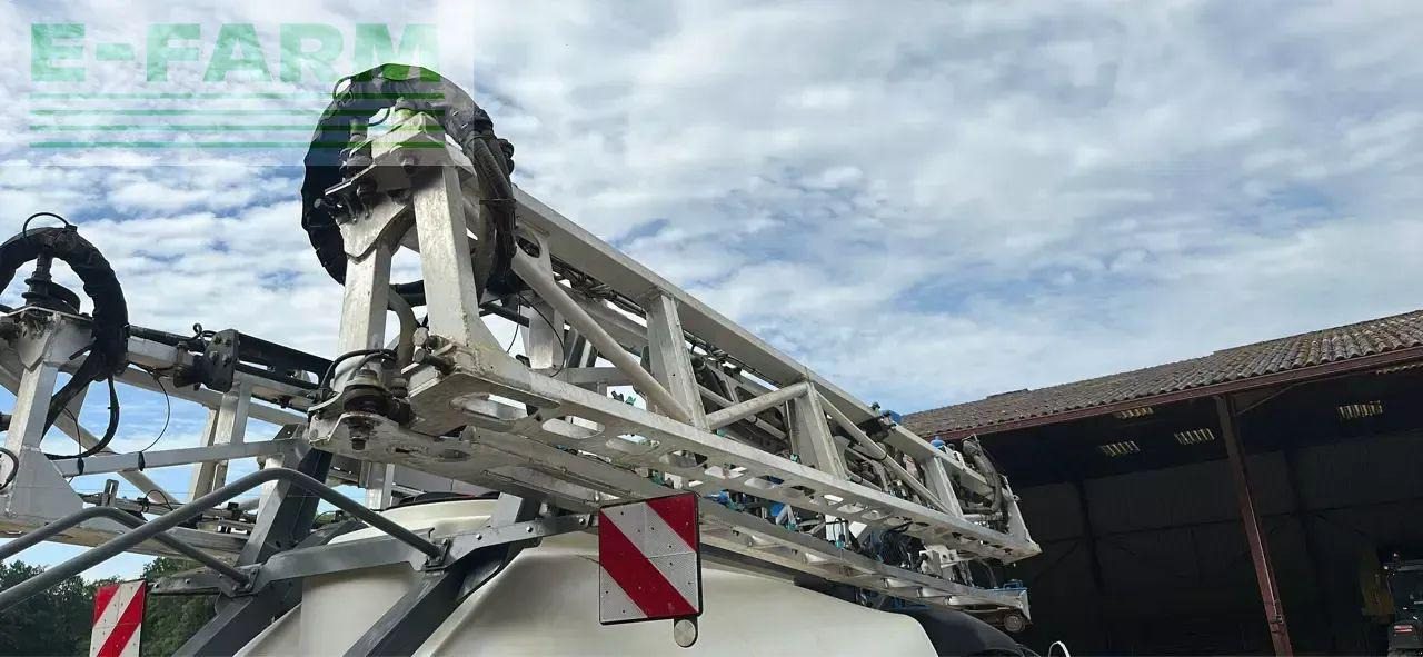 Meteor r activ 4200 - Vučena prskalica: slika 5 Meteor r activ 4200 - Vučena prskalica: slika 5