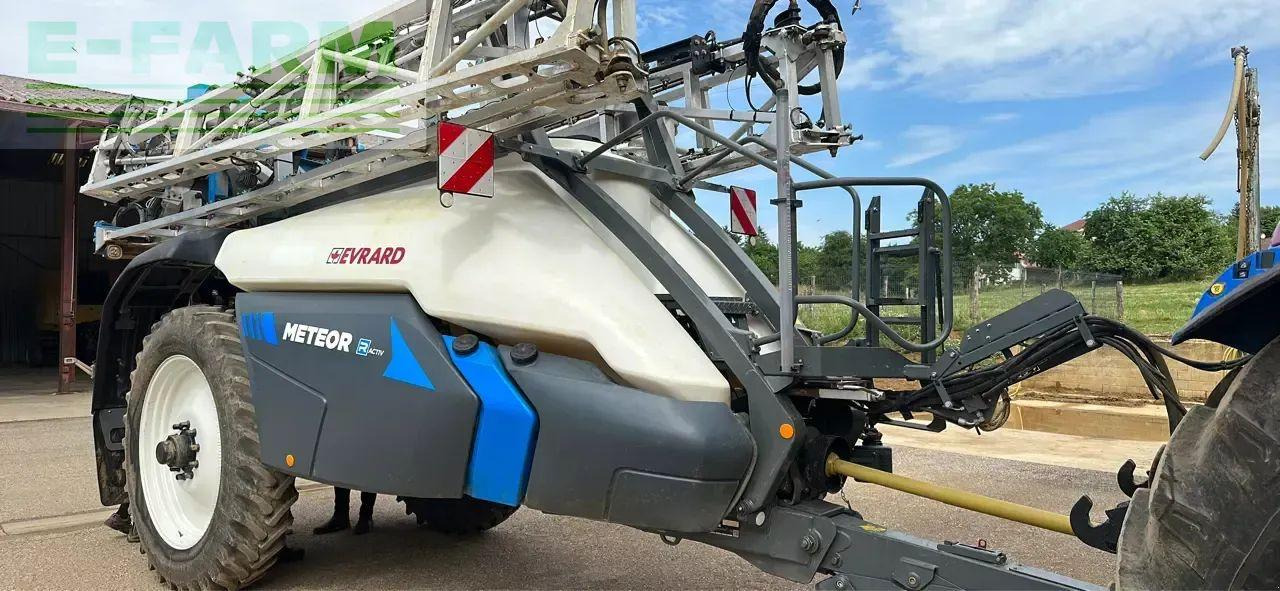 Meteor r activ 4200 - Vučena prskalica: slika 1 Meteor r activ 4200 - Vučena prskalica: slika 1