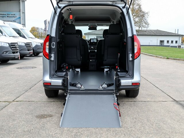 MERCEDES-BENZ T 180 Progressive,AMF Rollstuhlrampe,LED,Navi... - Druga mašina: slika 2 MERCEDES-BENZ T 180 Progressive,AMF Rollstuhlrampe,LED,Navi... - Druga mašina: slika 2