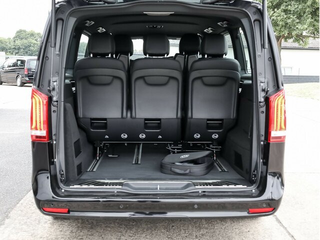 MERCEDES-BENZ EQV 300 Avantgarde Line,lang,7Sitze,2xKlima,LED - Putnički kombi, Električno dostavno vozilo: slika 2 MERCEDES-BENZ EQV 300 Avantgarde Line,lang,7Sitze,2xKlima,LED - Putnički kombi, Električno dostavno vozilo: slika 2