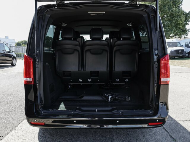 MERCEDES-BENZ EQV 300 Extralang Avantgarde,8-Sitzer,TaxiPaket... - Minibus, Električni autobus: slika 2 MERCEDES-BENZ EQV 300 Extralang Avantgarde,8-Sitzer,TaxiPaket... - Minibus, Električni autobus: slika 2