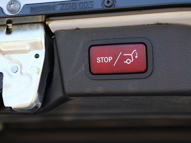 MERCEDES-BENZ EQV 300 lang,7Sitze,2Schiebetüren,Distronic,LED... - Minibus, Električni autobus: slika 3 MERCEDES-BENZ EQV 300 lang,7Sitze,2Schiebetüren,Distronic,LED... - Minibus, Električni autobus: slika 3