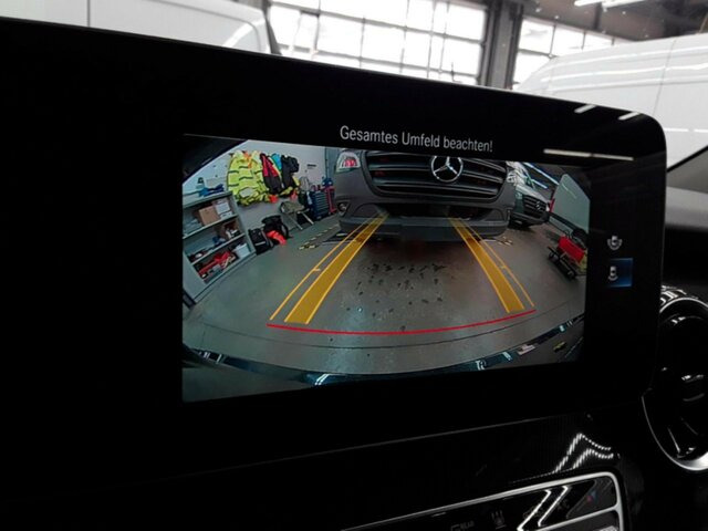 MERCEDES-BENZ EQV 300 lang,7Sitze,2xKlima,2xSchiebetür el.,LED - Putnički kombi, Električno dostavno vozilo: slika 4 MERCEDES-BENZ EQV 300 lang,7Sitze,2xKlima,2xSchiebetür el.,LED - Putnički kombi, Električno dostavno vozilo: slika 4