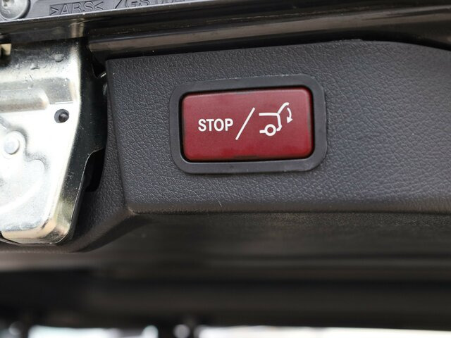 MERCEDES-BENZ EQV 300 lang,8Sitzer,2xSchiebetür,360°Kamera... - Putnički kombi, Električno dostavno vozilo: slika 3 MERCEDES-BENZ EQV 300 lang,8Sitzer,2xSchiebetür,360°Kamera... - Putnički kombi, Električno dostavno vozilo: slika 3