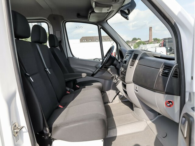 MERCEDES-BENZ Sprinter 214 CDI DOKA Pritsche,Klima,EURO6 - Dostavno vozilo sa ceradom, Dostavno vozilo sa duplom kabinom: slika 2 MERCEDES-BENZ Sprinter 214 CDI DOKA Pritsche,Klima,EURO6 - Dostavno vozilo sa ceradom, Dostavno vozilo sa duplom kabinom: slika 2