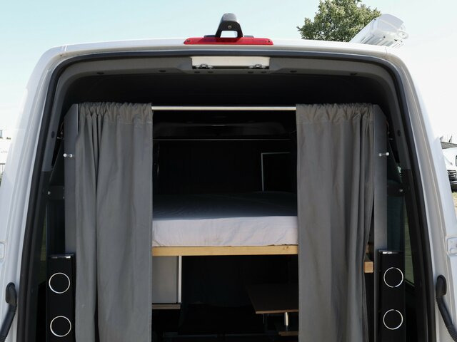 MERCEDES-BENZ Sprinter 314 CDI CamperAusbau,Motorradhalterung... - Furgon: slika 4 MERCEDES-BENZ Sprinter 314 CDI CamperAusbau,Motorradhalterung... - Furgon: slika 4