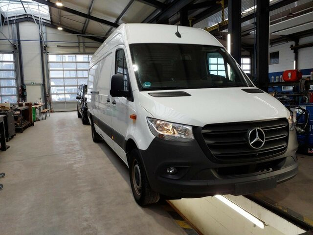 Furgon MERCEDES-BENZ Sprinter 315 Maxi,MBUX,Kamera,Tempomat: slika 11