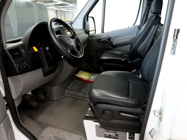 MERCEDES-BENZ Sprinter 316CDI DOKA,Allrad,AHK,TCO,Standhzg. - Dostavno vozilo sa otvorenom sandukom, Dostavno vozilo sa duplom kabinom: slika 2 MERCEDES-BENZ Sprinter 316CDI DOKA,Allrad,AHK,TCO,Standhzg. - Dostavno vozilo sa otvorenom sandukom, Dostavno vozilo sa duplom kabinom: slika 2