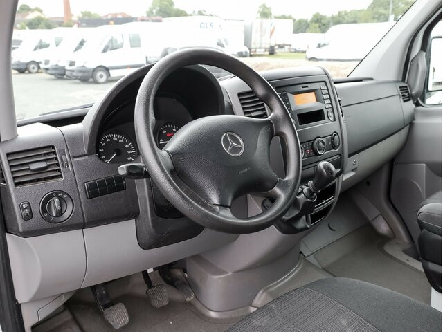 MERCEDES-BENZ Sprinter 316CDI DOKA,Allrad,Klima - Dostavno vozilo sa ceradom, Dostavno vozilo sa duplom kabinom: slika 4 MERCEDES-BENZ Sprinter 316CDI DOKA,Allrad,Klima - Dostavno vozilo sa ceradom, Dostavno vozilo sa duplom kabinom: slika 4