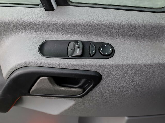 Dostavno vozilo sa otvorenom sandukom, Dostavno vozilo sa duplom kabinom MERCEDES-BENZ Sprinter 316CDI DOKA,Allrad,Klima: slika 6