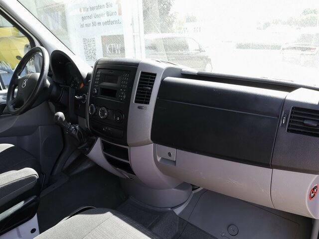MERCEDES-BENZ Sprinter 316CDI DOKA,Allrad,Klima,Standhzg. - Dostavno vozilo sa ceradom, Dostavno vozilo sa duplom kabinom: slika 3 MERCEDES-BENZ Sprinter 316CDI DOKA,Allrad,Klima,Standhzg. - Dostavno vozilo sa ceradom, Dostavno vozilo sa duplom kabinom: slika 3
