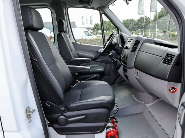 MERCEDES-BENZ Sprinter 316CDI DOKA,Allrad,Klima,Standhzg. - Dostavno vozilo sa otvorenom sandukom, Dostavno vozilo sa duplom kabinom: slika 2 MERCEDES-BENZ Sprinter 316CDI DOKA,Allrad,Klima,Standhzg. - Dostavno vozilo sa otvorenom sandukom, Dostavno vozilo sa duplom kabinom: slika 2