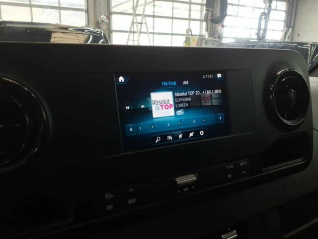 MERCEDES-BENZ Sprinter 317 CDI,3665mm,Automatik,Kamera... - Furgon: slika 4 MERCEDES-BENZ Sprinter 317 CDI,3665mm,Automatik,Kamera... - Furgon: slika 4