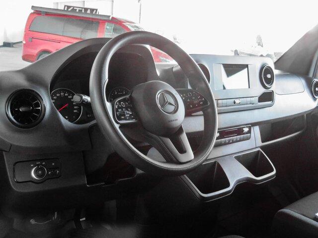 MERCEDES-BENZ Sprinter 317 CDI,3665mm,Automatik,Kamera - Furgon: slika 4 MERCEDES-BENZ Sprinter 317 CDI,3665mm,Automatik,Kamera - Furgon: slika 4