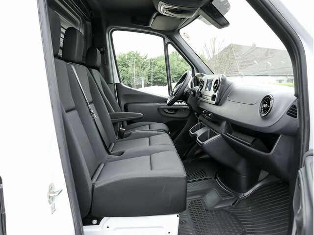 MERCEDES-BENZ Sprinter 317 CDI,3665mm,Automatik,Kamera - Furgon: slika 3 MERCEDES-BENZ Sprinter 317 CDI,3665mm,Automatik,Kamera - Furgon: slika 3