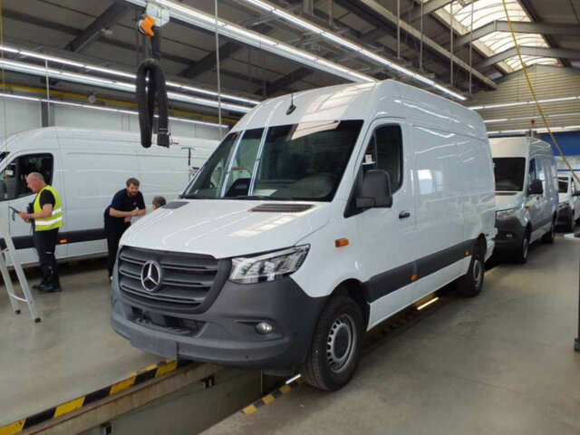MERCEDES-BENZ Sprinter 317 CDI,3665mm,Automatik,Kamera... MERCEDES-BENZ Sprinter 317 CDI,3665mm,Automatik,Kamera...: slika 11
