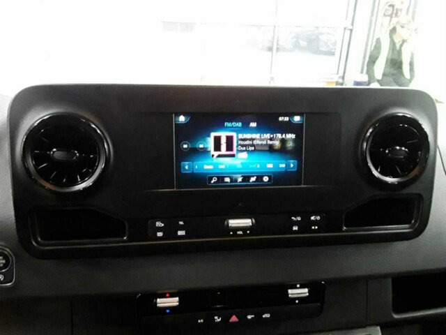 MERCEDES-BENZ Sprinter 317 CDI,3665mm,Automatik,Kamera... - Furgon: slika 5 MERCEDES-BENZ Sprinter 317 CDI,3665mm,Automatik,Kamera... - Furgon: slika 5