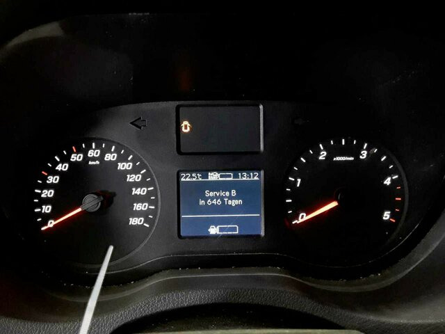 MERCEDES-BENZ Sprinter 317 CDI Kasten,L2H2,MBUX,Kamera - Furgon: slika 5 MERCEDES-BENZ Sprinter 317 CDI Kasten,L2H2,MBUX,Kamera - Furgon: slika 5