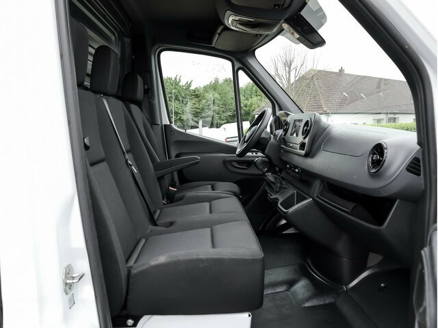 MERCEDES-BENZ Sprinter 317 CDI Kasten,L2H2,MBUX,Kamera - Furgon: slika 3 MERCEDES-BENZ Sprinter 317 CDI Kasten,L2H2,MBUX,Kamera - Furgon: slika 3
