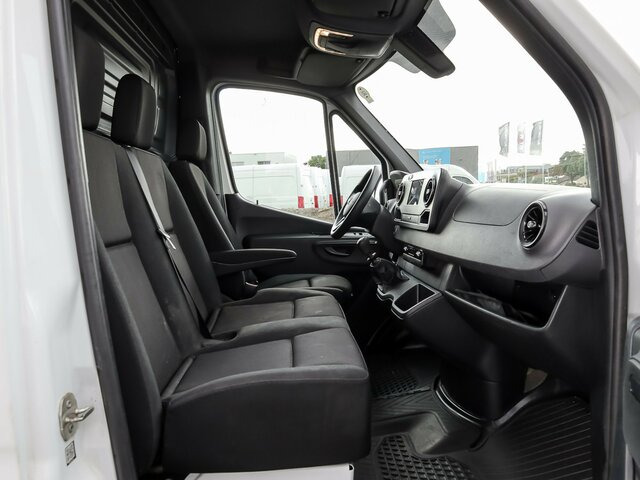 MERCEDES-BENZ Sprinter 317 CDI Kasten,L2H2,MBUX,Kamera - Furgon: slika 3 MERCEDES-BENZ Sprinter 317 CDI Kasten,L2H2,MBUX,Kamera - Furgon: slika 3