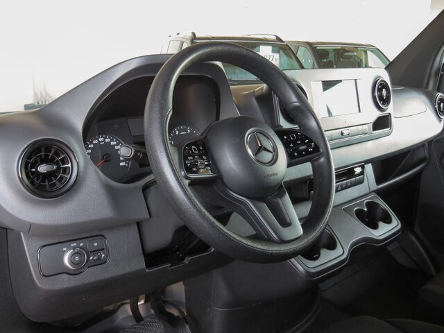 MERCEDES-BENZ Sprinter 317 Maxi,9GTronic,AHK3,5To,TCO - Furgon: slika 4 MERCEDES-BENZ Sprinter 317 Maxi,9GTronic,AHK3,5To,TCO - Furgon: slika 4