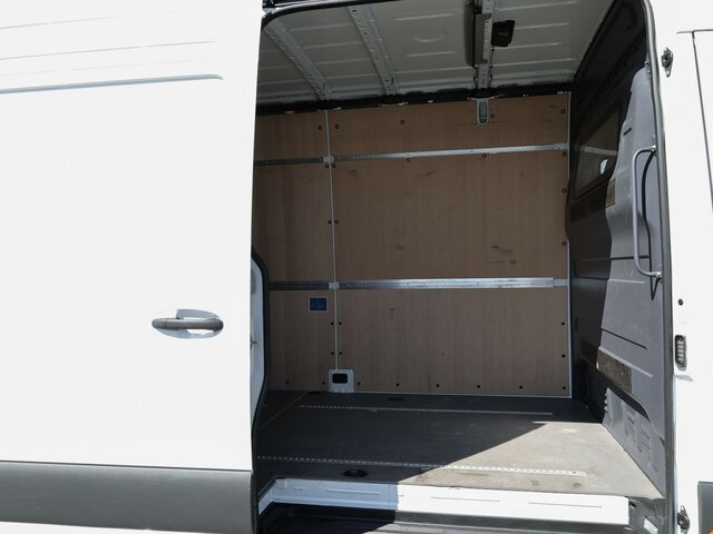 MERCEDES-BENZ Sprinter 317 Maxi,9GTronic,MBUX,Kamera - Furgon: slika 2 MERCEDES-BENZ Sprinter 317 Maxi,9GTronic,MBUX,Kamera - Furgon: slika 2