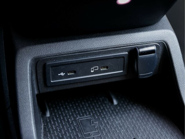 Putnički kombi MERCEDES-BENZ T 180 Progressive,MBUX,LED,Navi,Kamera,Tempomat...: slika 13