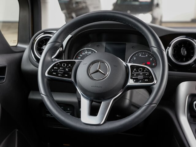 MERCEDES-BENZ T 180 Progressive,MBUX,LED,Navi,Kamera,Tempomat - Putnički kombi: slika 5 MERCEDES-BENZ T 180 Progressive,MBUX,LED,Navi,Kamera,Tempomat - Putnički kombi: slika 5