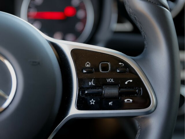 Putnički kombi MERCEDES-BENZ T 180 Progressive,MBUX,LED,Navi,Kamera,Tempomat...: slika 7