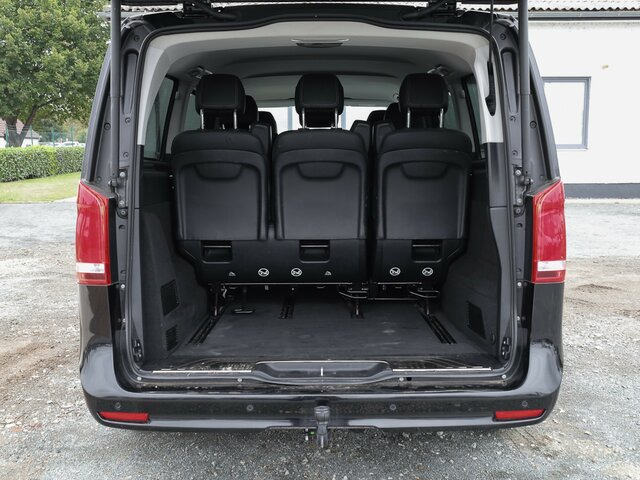 MERCEDES-BENZ V 300 Avantgarde,Extralang,2xSchiebetür el.,AHK... - Minibus, Putnički kombi: slika 2 MERCEDES-BENZ V 300 Avantgarde,Extralang,2xSchiebetür el.,AHK... - Minibus, Putnički kombi: slika 2