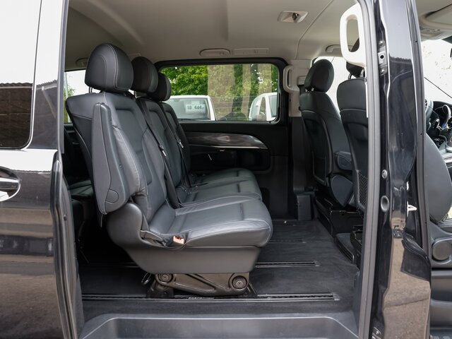 MERCEDES-BENZ V 300 Avantgarde,Extralang,2xSchiebetür el.,AHK... - Minibus, Putnički kombi: slika 3 MERCEDES-BENZ V 300 Avantgarde,Extralang,2xSchiebetür el.,AHK... - Minibus, Putnički kombi: slika 3