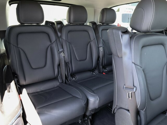 MERCEDES-BENZ V 300 Avantgarde,Extralang,2xSchiebetür el.,AHK... - Minibus, Putnički kombi: slika 4 MERCEDES-BENZ V 300 Avantgarde,Extralang,2xSchiebetür el.,AHK... - Minibus, Putnički kombi: slika 4