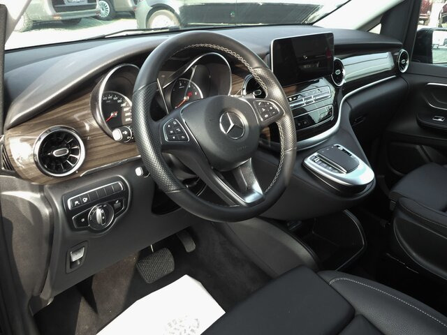 MERCEDES-BENZ V 300 Avantgarde Extralang,2xSchiebetür elektr.... - Putnički kombi: slika 4 MERCEDES-BENZ V 300 Avantgarde Extralang,2xSchiebetür elektr.... - Putnički kombi: slika 4