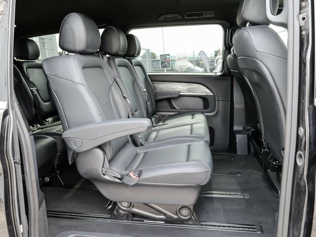MERCEDES-BENZ V 300 Avantgarde Extralang,Allrad,2Schiebetüren - Minibus, Putnički kombi: slika 5 MERCEDES-BENZ V 300 Avantgarde Extralang,Allrad,2Schiebetüren - Minibus, Putnički kombi: slika 5