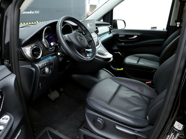 MERCEDES-BENZ V 300 Avantgarde Extralang,Allrad,2Schiebetüren... - Putnički kombi: slika 2 MERCEDES-BENZ V 300 Avantgarde Extralang,Allrad,2Schiebetüren... - Putnički kombi: slika 2