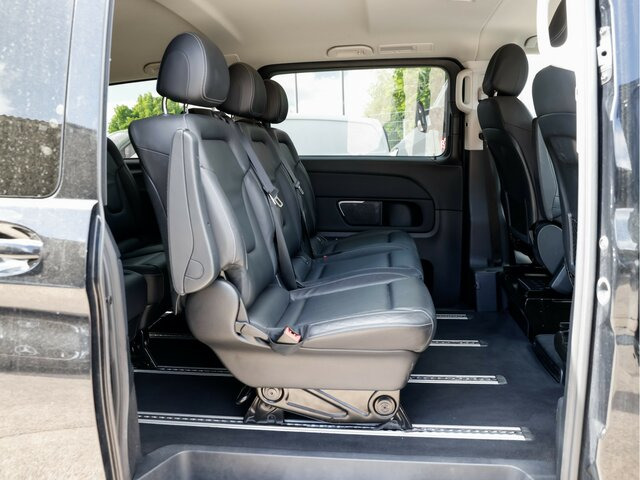 MERCEDES-BENZ V 300 Edition Extralang,2xSchiebetür el.,8Sitzer - Putnički kombi: slika 2 MERCEDES-BENZ V 300 Edition Extralang,2xSchiebetür el.,8Sitzer - Putnički kombi: slika 2