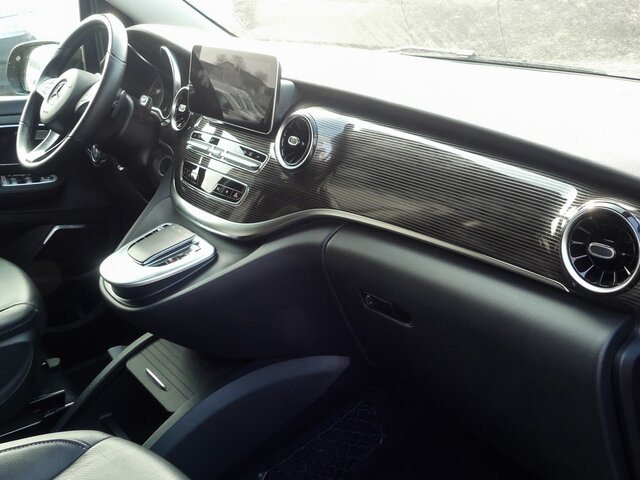 MERCEDES-BENZ V 300 Edition Extralang,2xSchiebetür el.,8Sitzer... - Putnički kombi: slika 2 MERCEDES-BENZ V 300 Edition Extralang,2xSchiebetür el.,8Sitzer... - Putnički kombi: slika 2