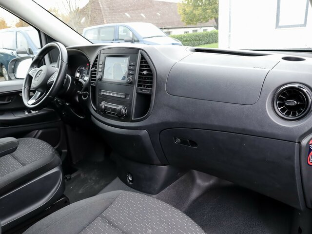 MERCEDES-BENZ Vito 114 TourerPro,Allrad,Automatik,8 Sitzer... - Minibus, Putnički kombi: slika 4 MERCEDES-BENZ Vito 114 TourerPro,Allrad,Automatik,8 Sitzer... - Minibus, Putnički kombi: slika 4
