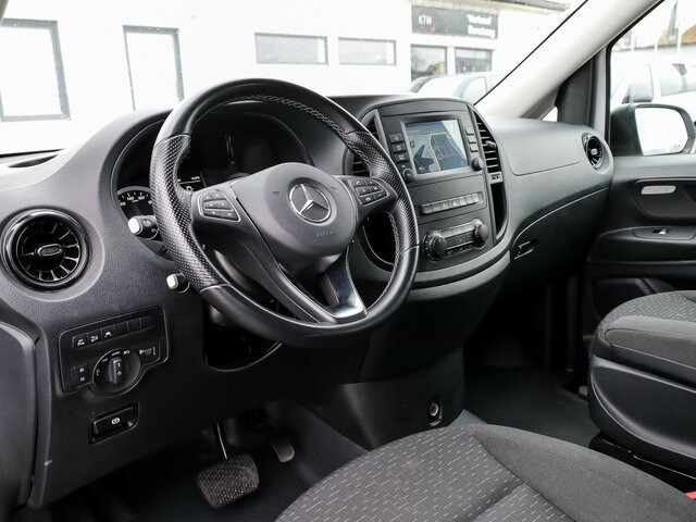 MERCEDES-BENZ Vito 114 TourerPro,Allrad,Automatik,8 Sitzer... - Minibus, Putnički kombi: slika 5 MERCEDES-BENZ Vito 114 TourerPro,Allrad,Automatik,8 Sitzer... - Minibus, Putnički kombi: slika 5