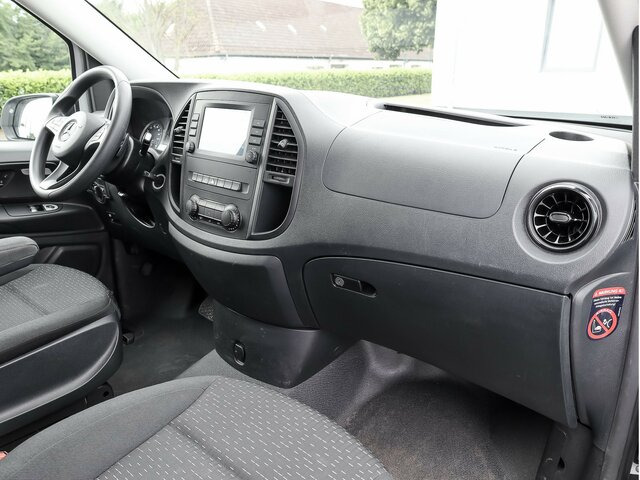MERCEDES-BENZ Vito 114 TourerPro,Extralang,8Sitzer,Automatik - Putnički kombi: slika 4 MERCEDES-BENZ Vito 114 TourerPro,Extralang,8Sitzer,Automatik - Putnički kombi: slika 4