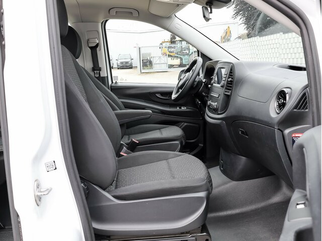MERCEDES-BENZ Vito 114 TourerPro,Extralang,8Sitzer,Automatik - Putnički kombi: slika 3 MERCEDES-BENZ Vito 114 TourerPro,Extralang,8Sitzer,Automatik - Putnički kombi: slika 3