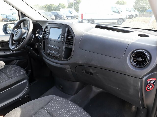 MERCEDES-BENZ Vito 114 TourerPro,Extralang,8Sitzer,Automatik - Minibus, Putnički kombi: slika 4 MERCEDES-BENZ Vito 114 TourerPro,Extralang,8Sitzer,Automatik - Minibus, Putnički kombi: slika 4