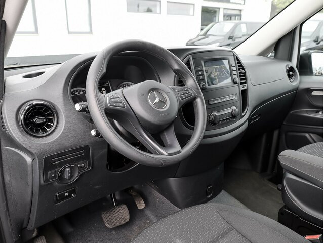 MERCEDES-BENZ Vito 114 TourerPro,Extralang,AMF Rollstuhlrampe - Minibus, Putnički kombi: slika 5 MERCEDES-BENZ Vito 114 TourerPro,Extralang,AMF Rollstuhlrampe - Minibus, Putnički kombi: slika 5