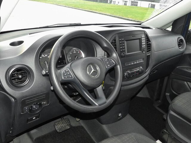 MERCEDES-BENZ Vito 114 TourerPro,Extralang,Desperados,9GTr - Minibus, Putnički kombi: slika 5 MERCEDES-BENZ Vito 114 TourerPro,Extralang,Desperados,9GTr - Minibus, Putnički kombi: slika 5