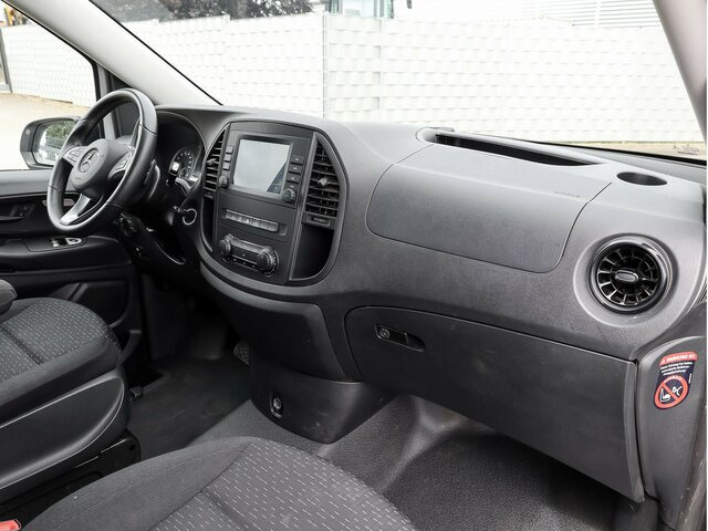 MERCEDES-BENZ Vito 114 TourerPro,lang,Automatik,8Sitze,Kamera - Putnički kombi: slika 4 MERCEDES-BENZ Vito 114 TourerPro,lang,Automatik,8Sitze,Kamera - Putnički kombi: slika 4