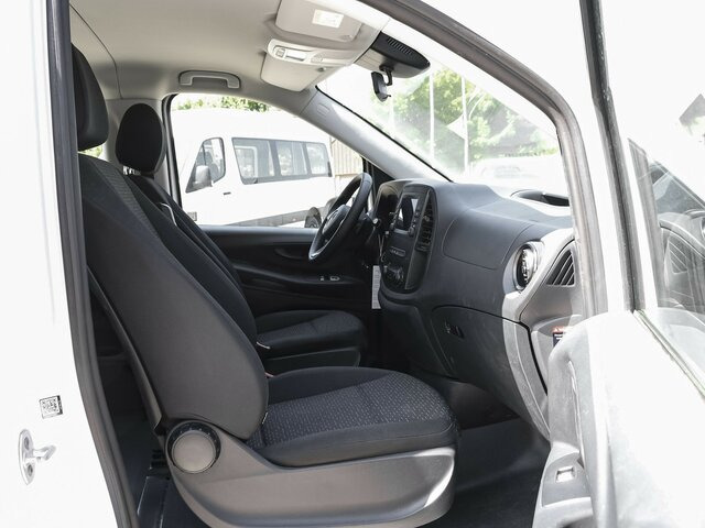 MERCEDES-BENZ Vito 114 TourerPro,lang,Automatik,8Sitze,Kamera - Minibus, Putnički kombi: slika 3 MERCEDES-BENZ Vito 114 TourerPro,lang,Automatik,8Sitze,Kamera - Minibus, Putnički kombi: slika 3