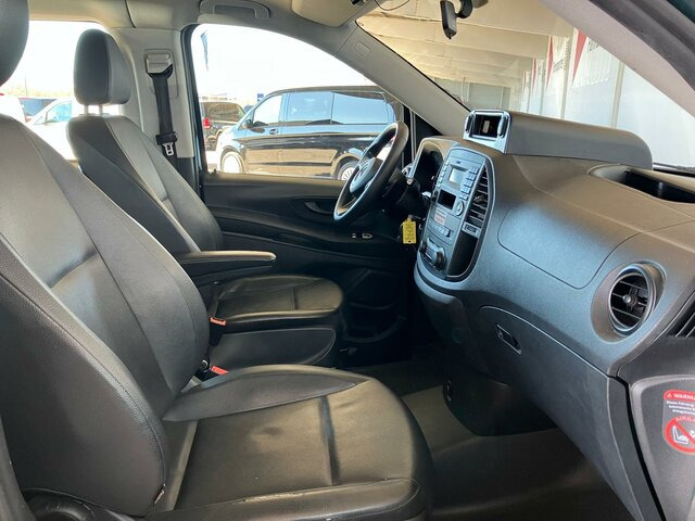 MERCEDES-BENZ Vito 116 TourerPro,lang,Allrad,8Sitzer,Automatik - Putnički kombi: slika 4 MERCEDES-BENZ Vito 116 TourerPro,lang,Allrad,8Sitzer,Automatik - Putnički kombi: slika 4