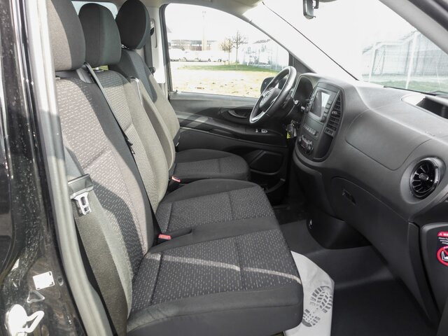 MERCEDES-BENZ Vito 116TourerPro ,Extralang,2xKlima,Kamera,AHK - Putnički kombi: slika 2 MERCEDES-BENZ Vito 116TourerPro ,Extralang,2xKlima,Kamera,AHK - Putnički kombi: slika 2